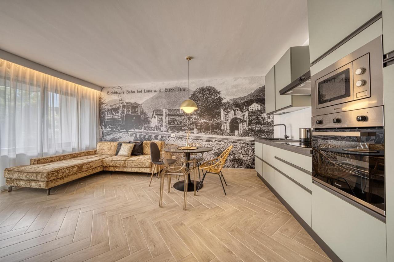 Goldfinger + Suites Lana Luaran gambar